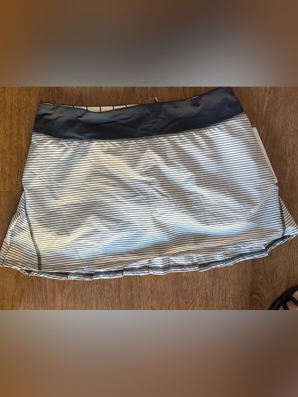 lululemon athletica White and dark gray Striped Performance Mini Skirt- 10 tall